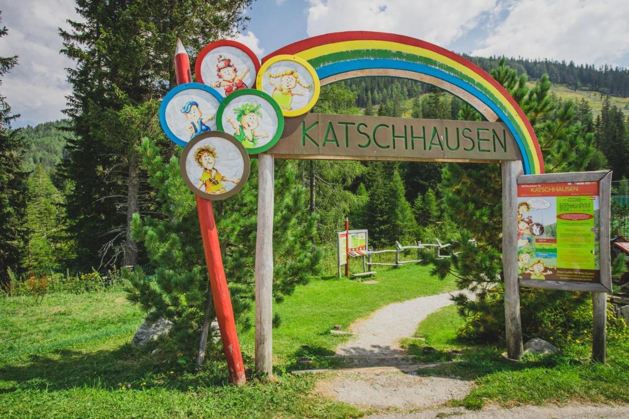 Basekamp Mountain Budget Hotel Katschberghöhe Exterior foto